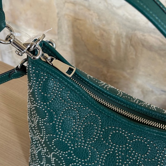 Coach - Picture 5 of 16